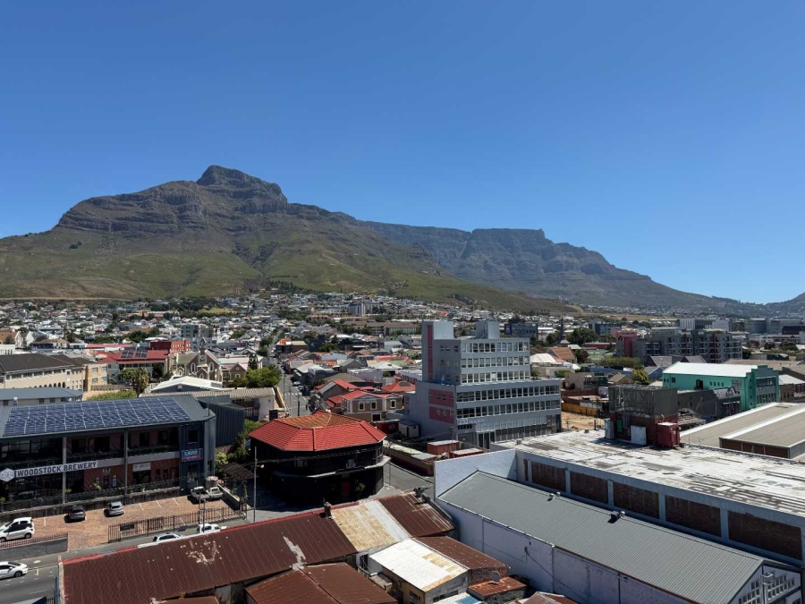 To Let 1 Bedroom Property for Rent in Woodstock Western Cape